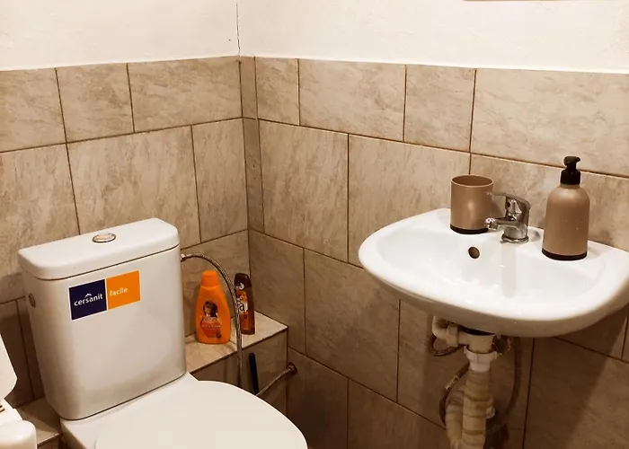 Under Rock アパート