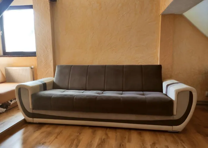 Under Rock アパート